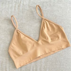 SKIMS nude bra